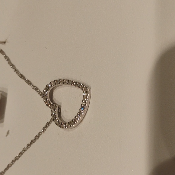 Flash Sale!14 K White Gold Diamond Necklace - Picture 16 of 16